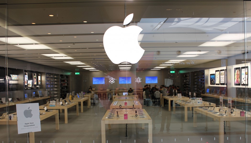 Digital Signage per il nuovo Apple Store di Orio al Serio